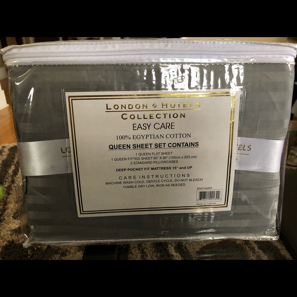 Queen sheet set